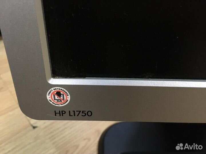 Монитор hp
