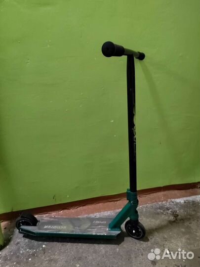 Трюковой самокат