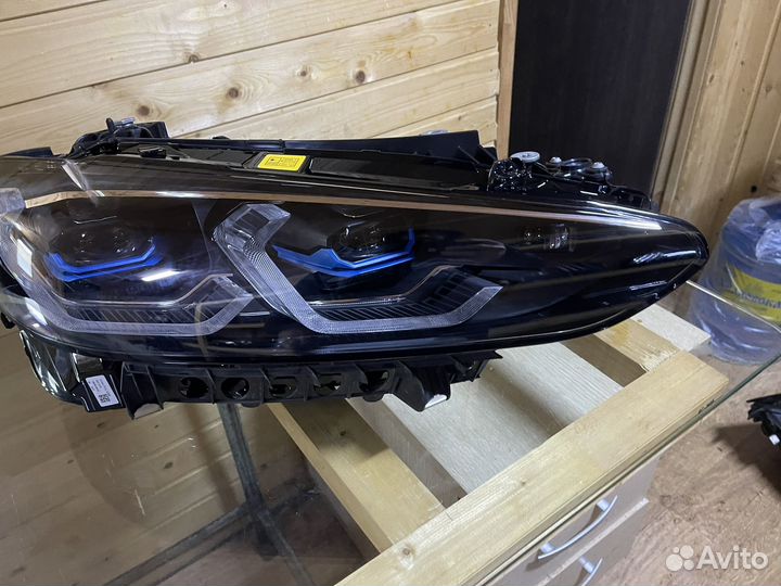 Фара правая на BMW G22 laser