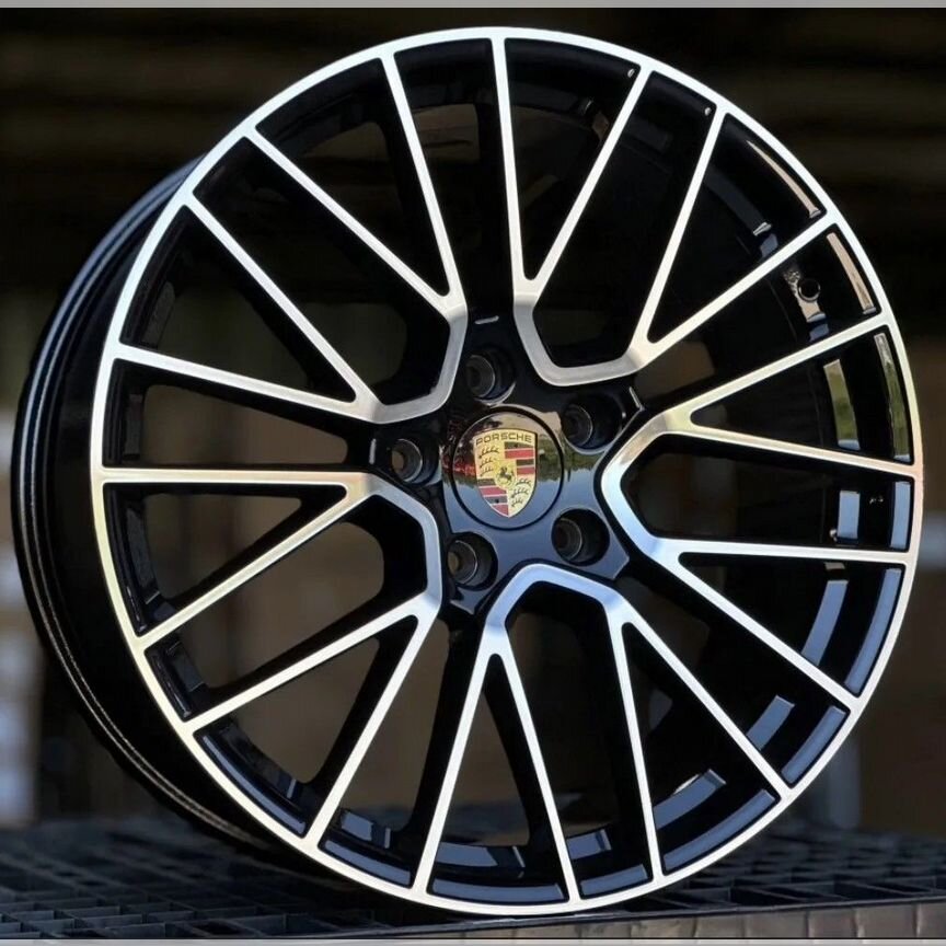 Литые диски Porsche 9.5×R21 5×130