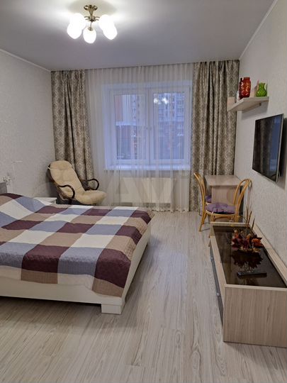 2-к. квартира, 58,2 м², 1/9 эт.