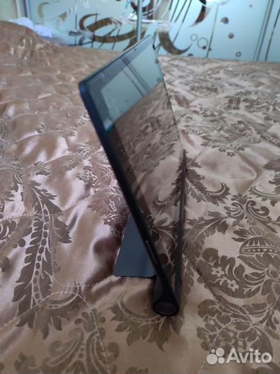 Планшет Yoga Tablet 3 (YT3-X50F) 10