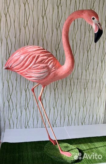 Декоративная фигура Фламинго