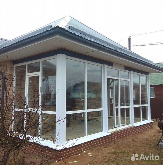 Остекление веранды профессионально