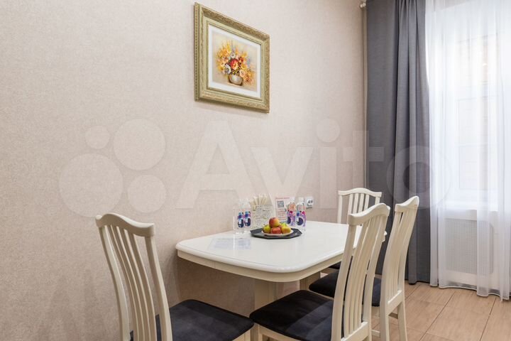 2-к. квартира, 69 м², 2/4 эт.