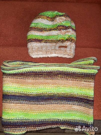 Шапка зимняя со снудом женская