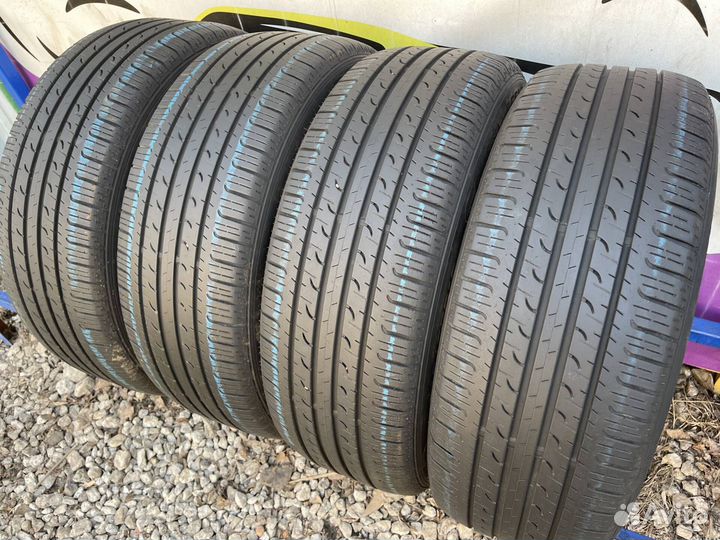 Goodyear EfficientGrip SUV 4x4 225/55 R19