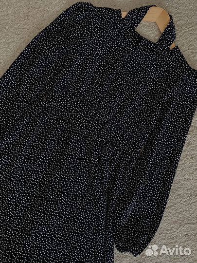 Платье с поясом