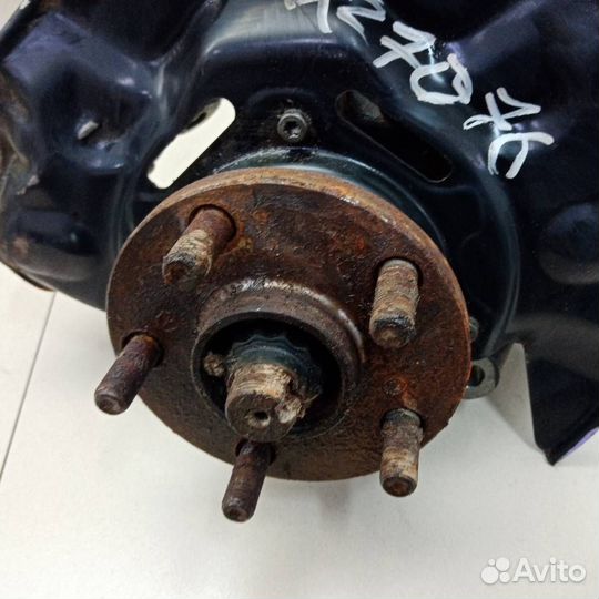 Кулак поворотный передний правый Toyota Caldina T2