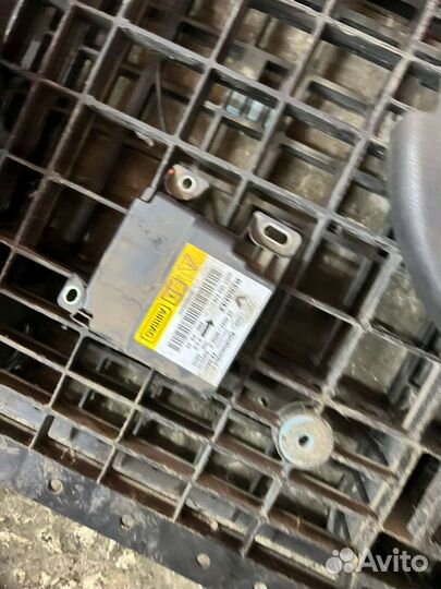 Подушка безопасности на рено логан, сандеро