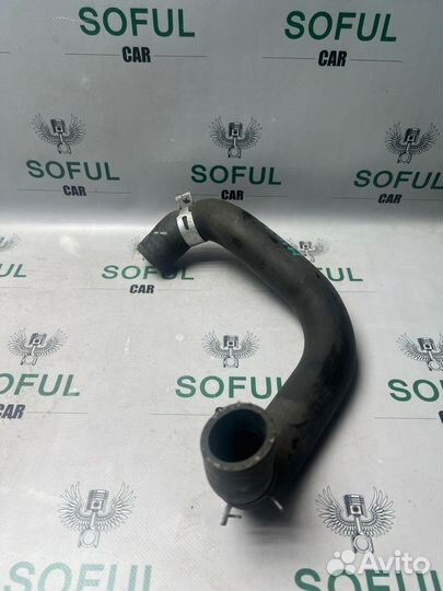 Патрубок радиатора Toyota Avensis 2005