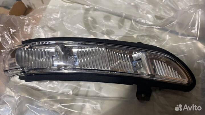 Повортники на зеркала Mercedes W211 W221 W219