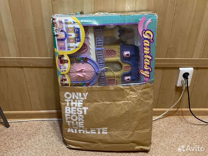 Кукольный домик / сказочный замок / дворец