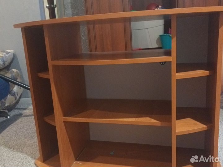 Полка книжная