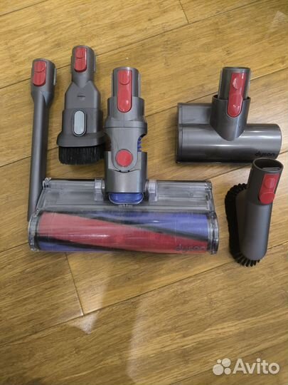 Пылесос dyson v10 на запчасти