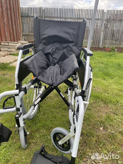 Коляска инвалидная