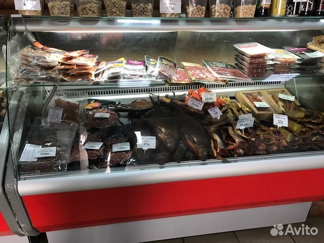 Продавец разливных напитков