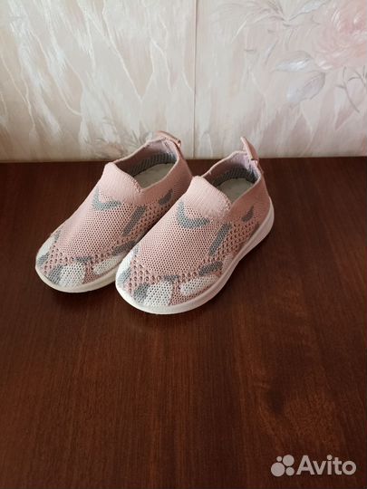 Обувь для девочки