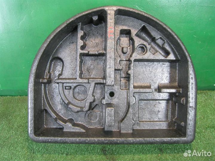 Органайзер багажника Ford Fiesta (CB1) 2011