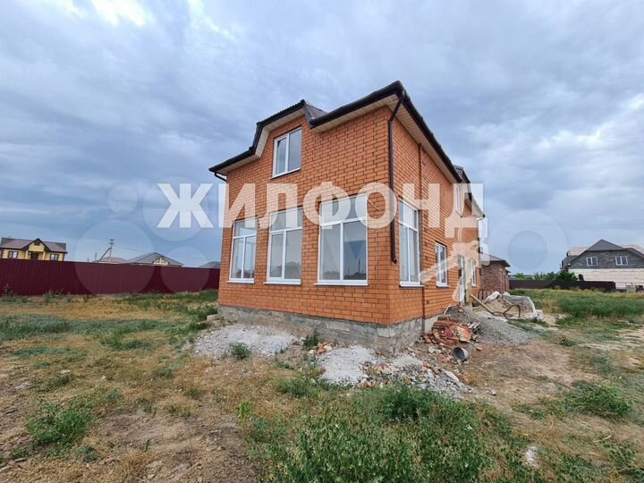 Дом 135 м² на участке 5 сот.