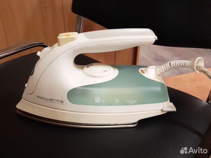 Утюг Rowenta