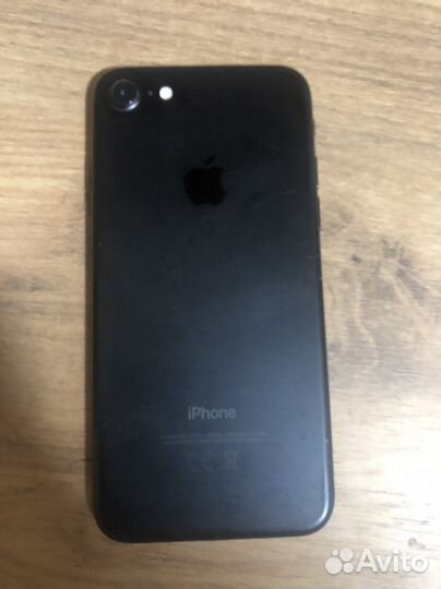 iPhone 7, 32 ГБ