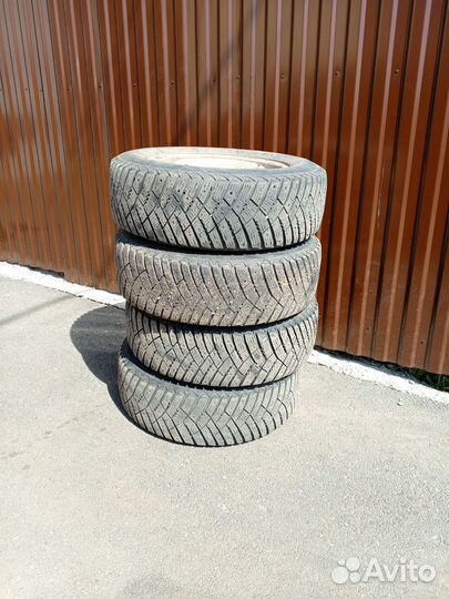 Goodyear Ultra Grip Ice Arctic 2 195/60 R15