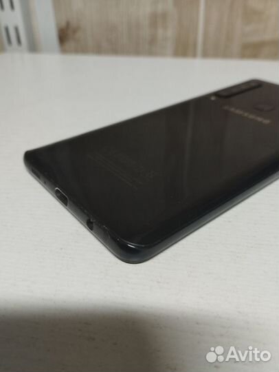 Samsung Galaxy A9 (2018), 6/128 ГБ