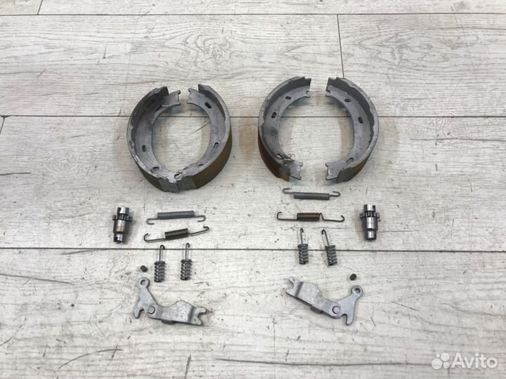 Механизм ручного тормоза Mercedes-Benz Sprinter