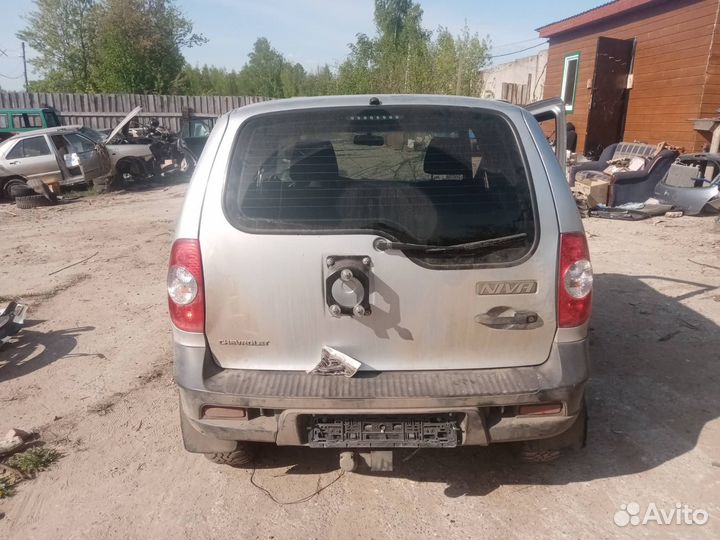 Запчасти Б/У Chevrolet Niva 1.7 4WD VAZ-21230