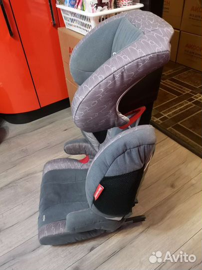 Детское автокресло STM Solar 2 Seatfix (15-36 кг)