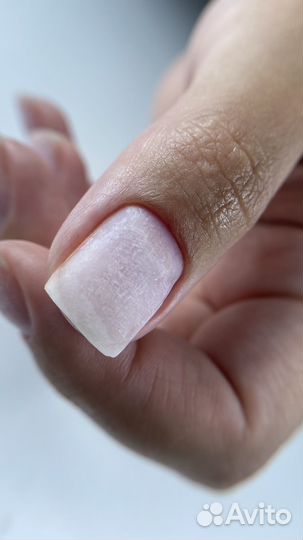 Модель на маникюр