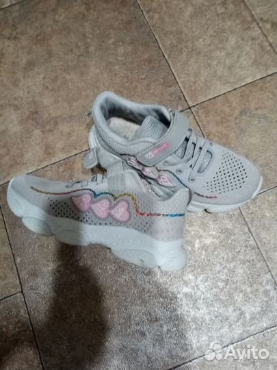 Кроссовки детские для девочек