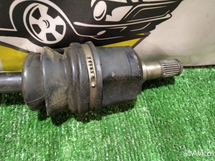 Привод правый Hyundai Coupe RD G4GR 1996