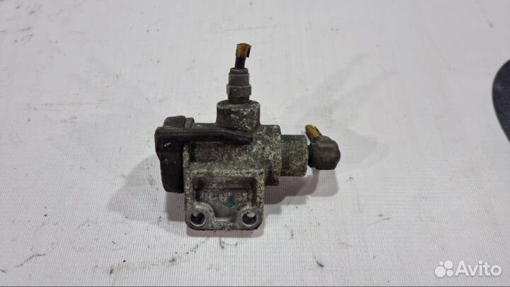 Регулятор давления воздушного компрессора Isuzu