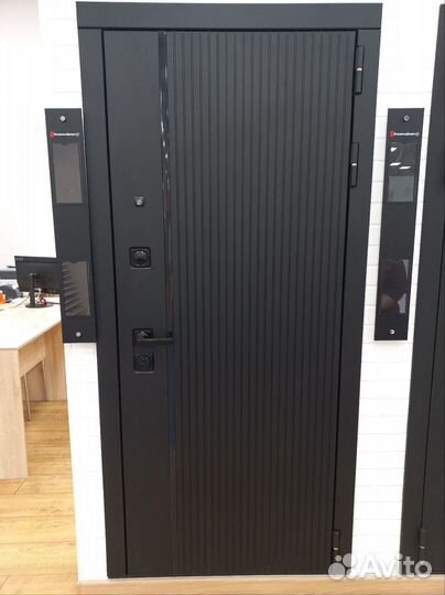 Входная дверь, L - 45