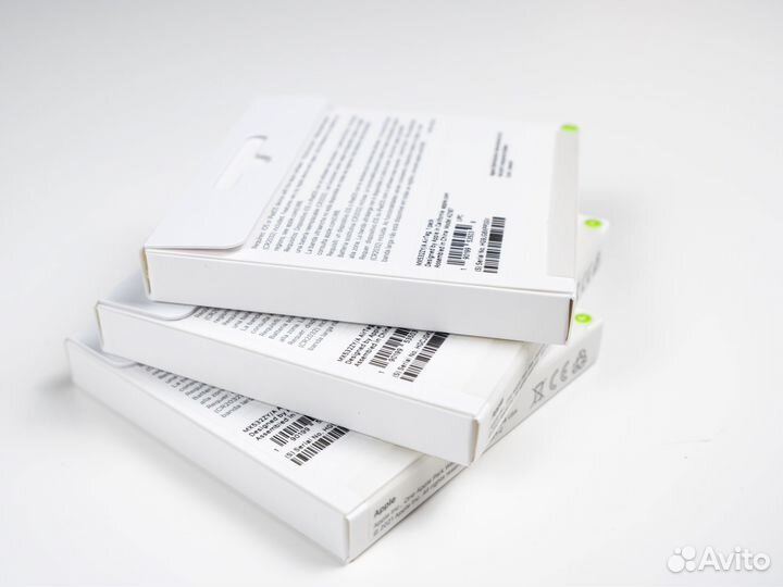 Метка трекер Apple AirTag 1pac новая