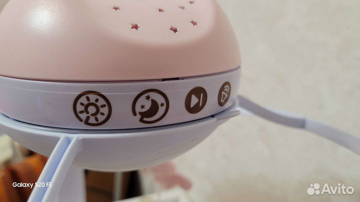 Детский мобиль в кроватку