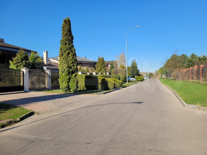 Таунхаус 171,4 м² на участке 1,8 сот.