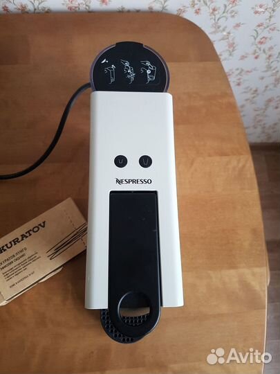 Кофемашина nespresso essenza mini c30