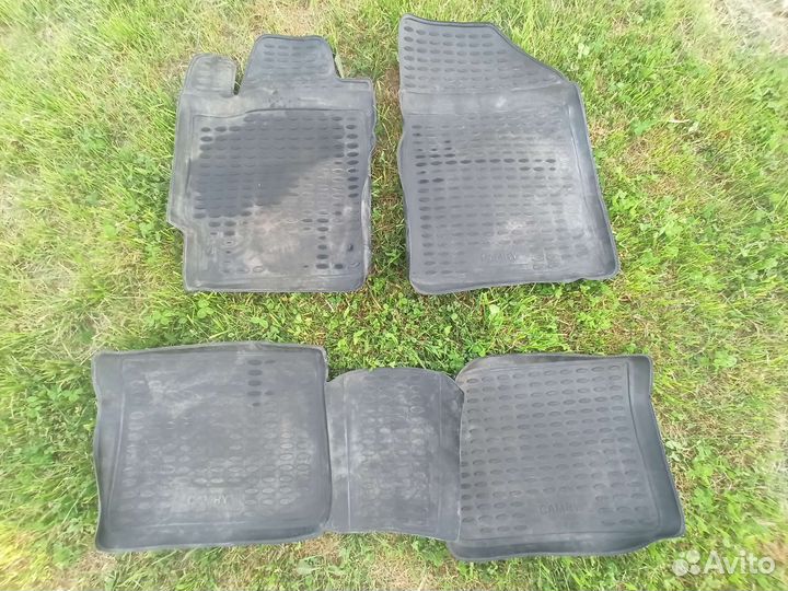 Коврики для Toyota Camry