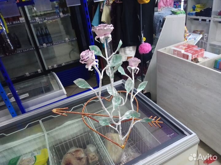 Розы из металла