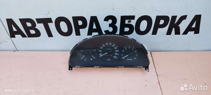 Щиток приборов lanos с тахометром