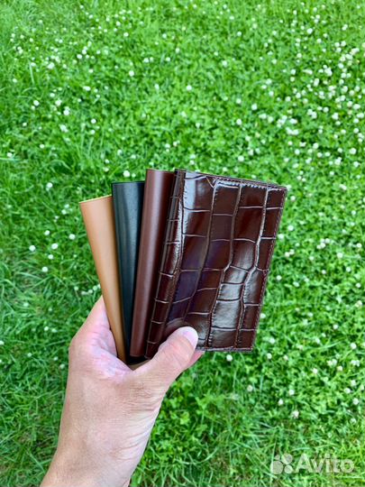 Обложка на паспорт кожаная