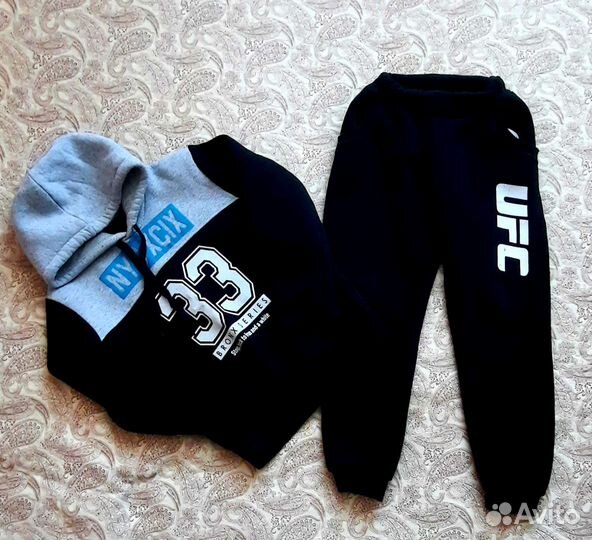 Спортивный костюм для мальчика 134 140