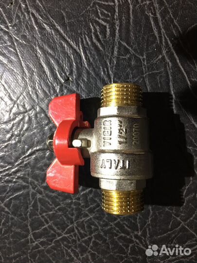 Краны 1/2,фитинги