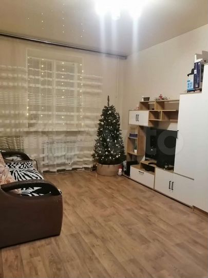 1-к. квартира, 33 м², 1/2 эт.