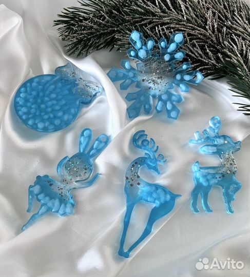 Елочные игрушки из смолы