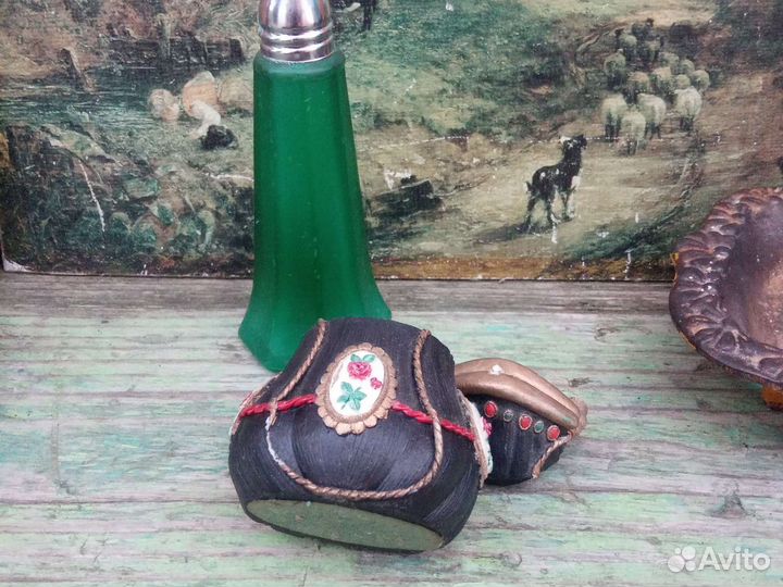 Конфетница на ножке