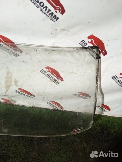 Стекло лобовое Москвич 2141 1992